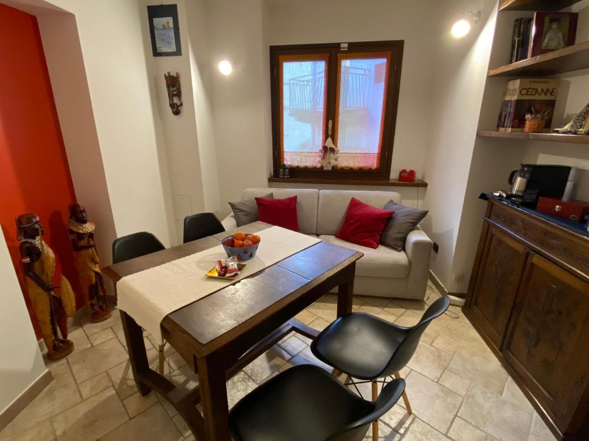 Il Ciapine Bed & Breakfast Giaveno ภายนอก รูปภาพ